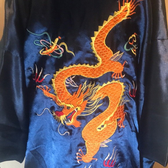 “LAOGUDAI” Satin Embroidered Dragon Robe . - Picture 10 of 12